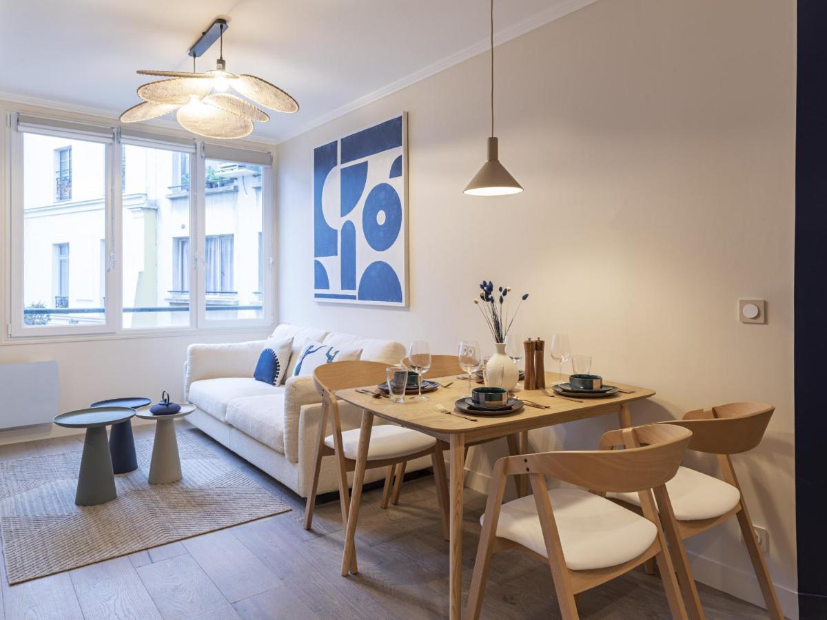 The Blue Suite On Champs Elysees Avenue 파리 외부 사진
