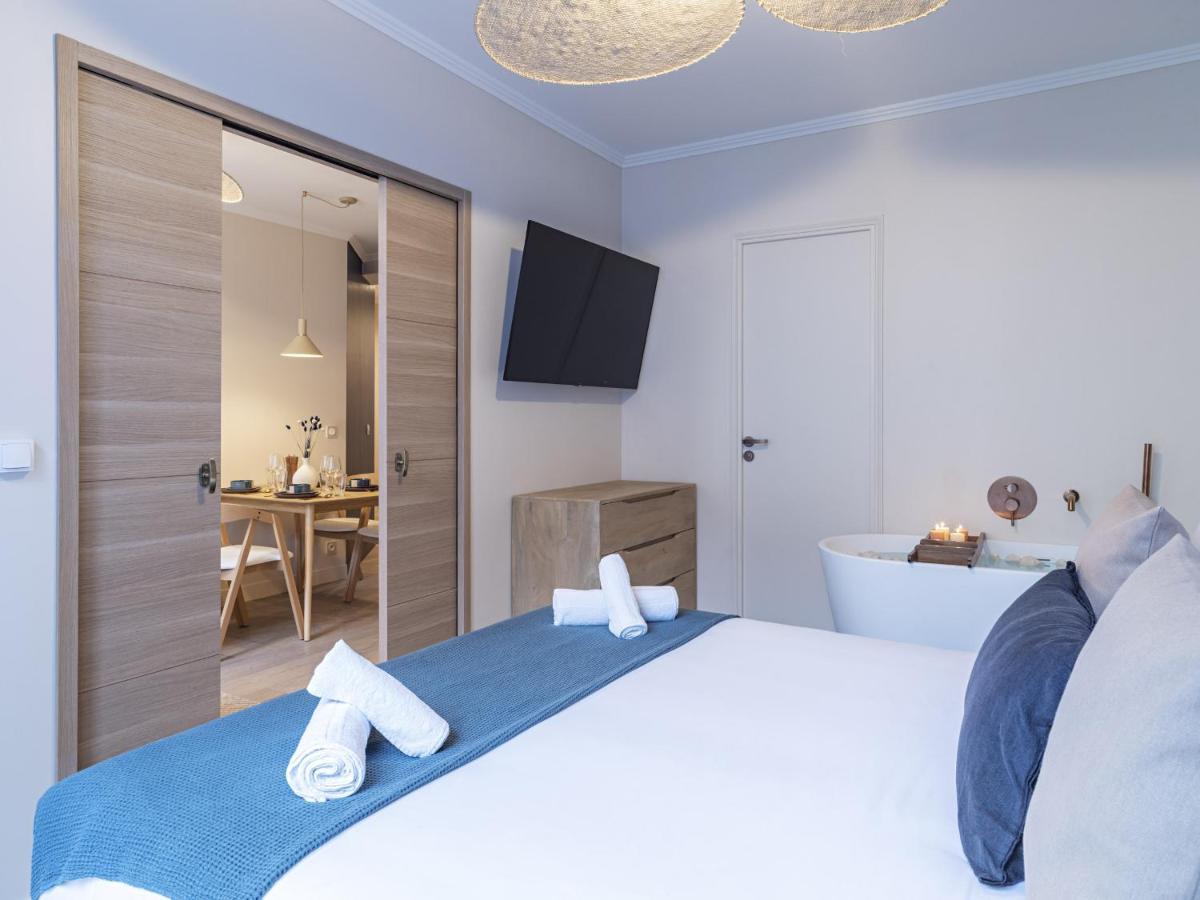 The Blue Suite On Champs Elysees Avenue 파리 외부 사진
